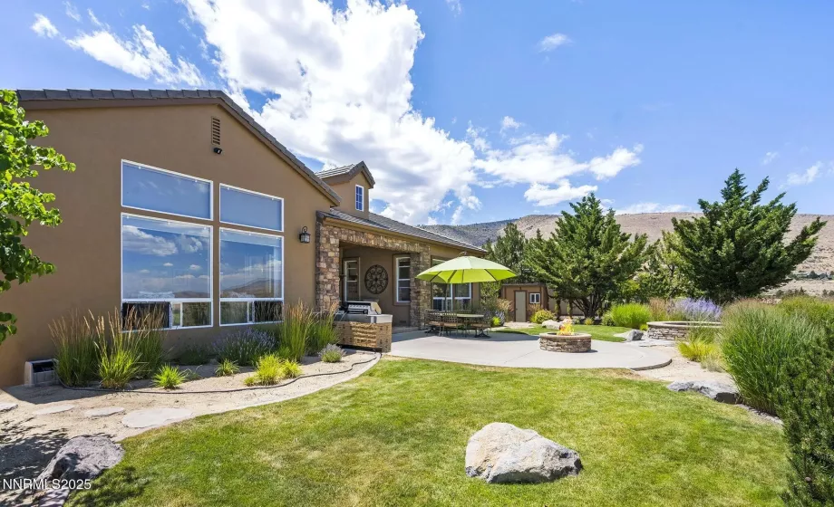 10142 Vía Como, Reno, Nevada 89511, 4 Bedrooms Bedrooms, ,5 BathroomsBathrooms,Residential,Residential,Vía Como,250053636