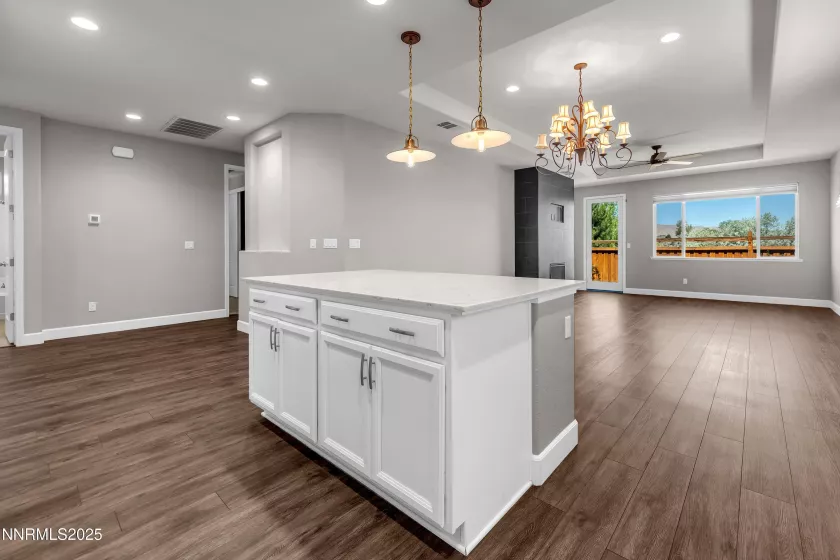6579 Angels Orchard, Sparks, Nevada 89436, 4 Bedrooms Bedrooms, ,2 BathroomsBathrooms,Residential,Residential,Angels Orchard,250053638