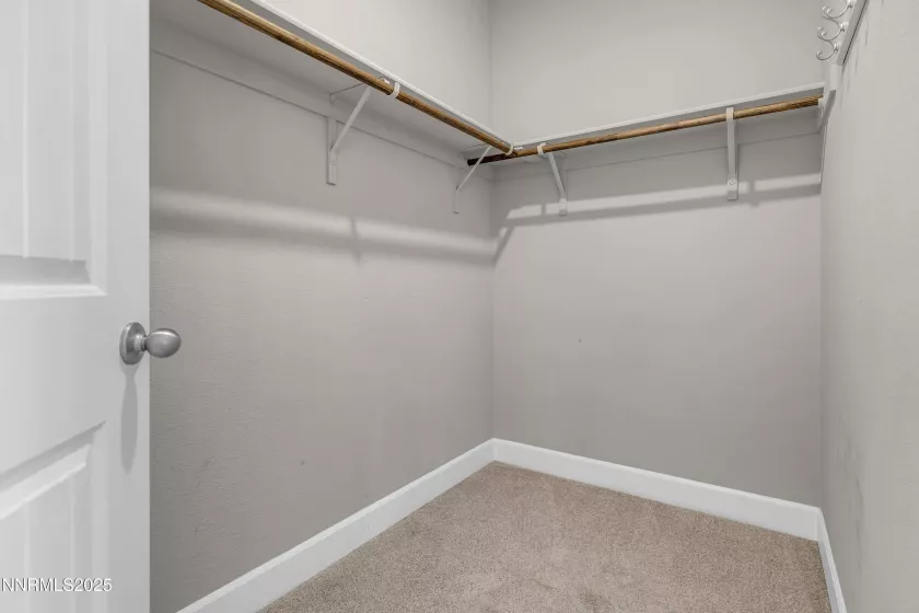 6579 Angels Orchard, Sparks, Nevada 89436, 4 Bedrooms Bedrooms, ,2 BathroomsBathrooms,Residential,Residential,Angels Orchard,250053638