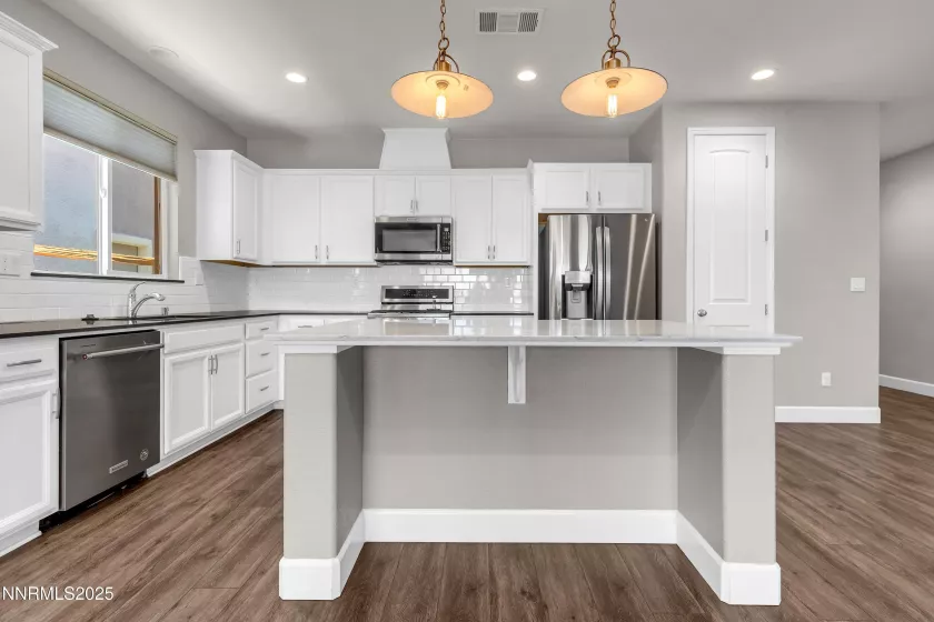 6579 Angels Orchard, Sparks, Nevada 89436, 4 Bedrooms Bedrooms, ,2 BathroomsBathrooms,Residential,Residential,Angels Orchard,250053638