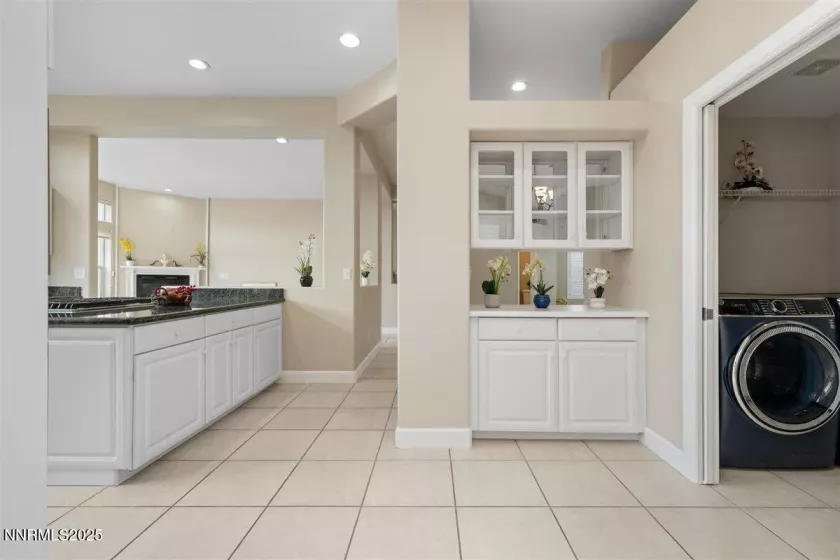 2543 Edgerock Rd, Reno, Nevada 89519, 3 Bedrooms Bedrooms, ,3 BathroomsBathrooms,Residential,Residential,Edgerock Rd,250053639