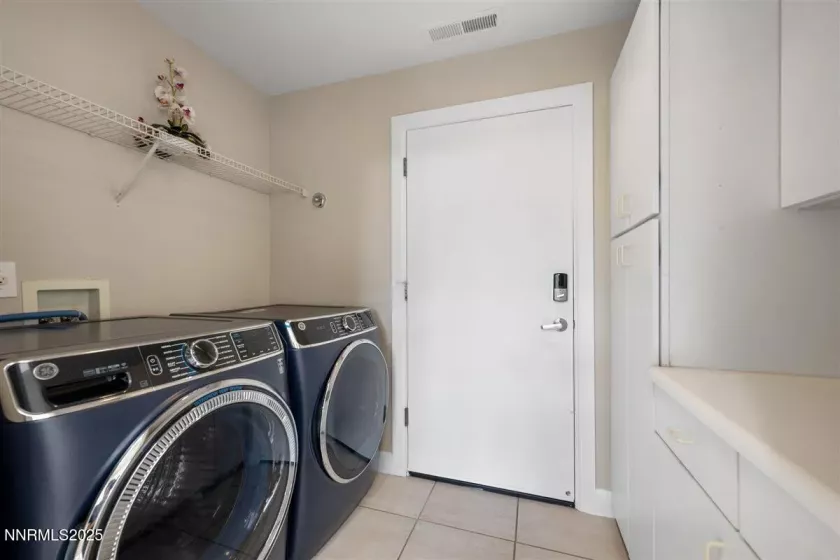 WASHER DRYER INCLUDED