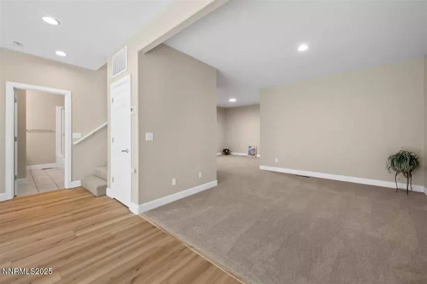 GREAT ROOM EXPANSIVE ENTERTAINMENT DOWNSTAIRS