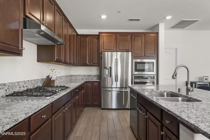 1690 Verdi Vista, Reno, Nevada 89523, 3 Bedrooms Bedrooms, ,3 BathroomsBathrooms,Residential,Residential,Verdi Vista,250053643