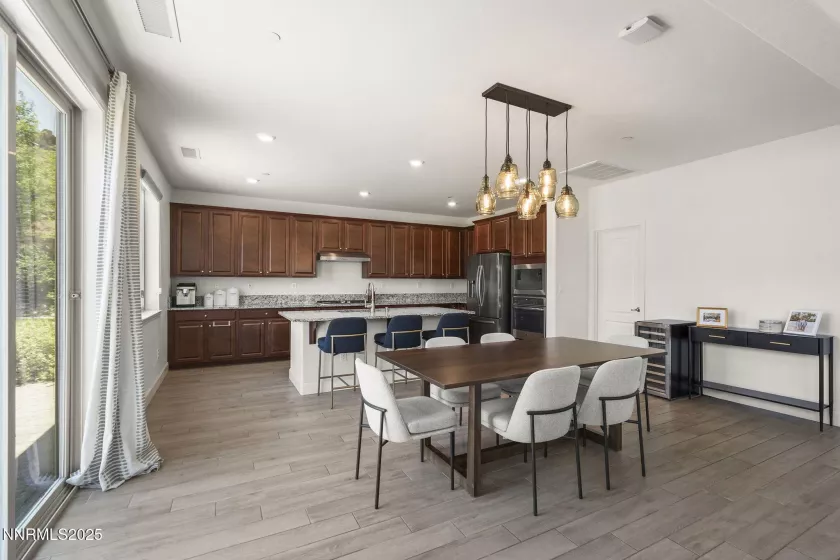 1690 Verdi Vista, Reno, Nevada 89523, 3 Bedrooms Bedrooms, ,3 BathroomsBathrooms,Residential,Residential,Verdi Vista,250053643