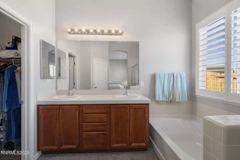 17960 Blake, Reno, Nevada 89508, 4 Bedrooms Bedrooms, ,2 BathroomsBathrooms,Residential,Residential,Blake,250053645