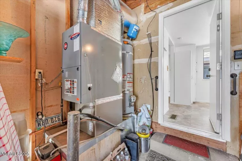 1161 Rayburn, Reno, Nevada 89503, 3 Bedrooms Bedrooms, ,2 BathroomsBathrooms,Residential,Residential,Rayburn,250053644