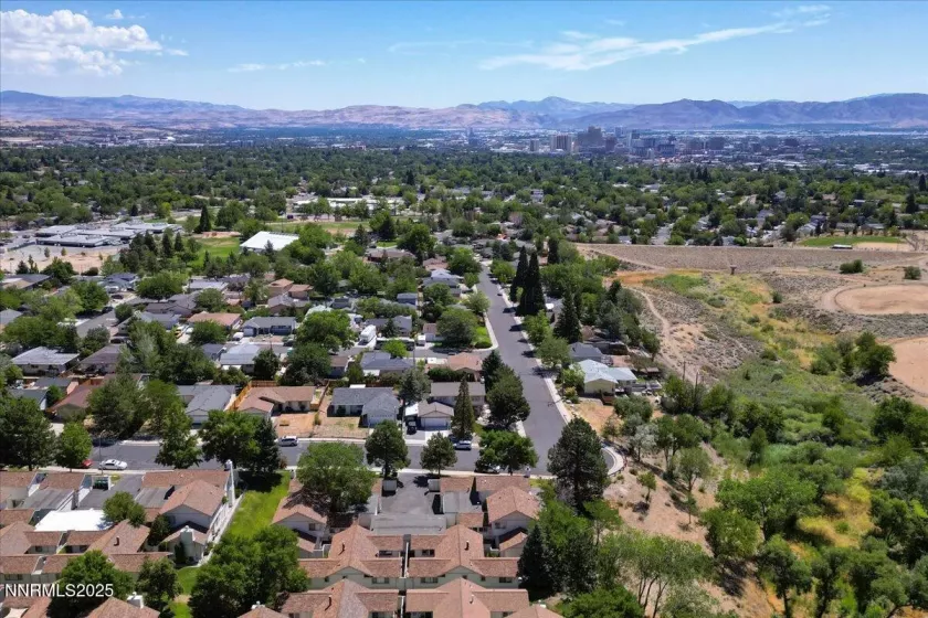 1161 Rayburn, Reno, Nevada 89503, 3 Bedrooms Bedrooms, ,2 BathroomsBathrooms,Residential,Residential,Rayburn,250053644