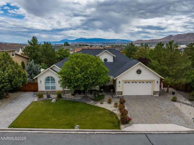 180 Shady Valley, Spanish Springs, Nevada 89441, 4 Bedrooms Bedrooms, ,3 BathroomsBathrooms,Residential,Residential,Shady Valley,250053646