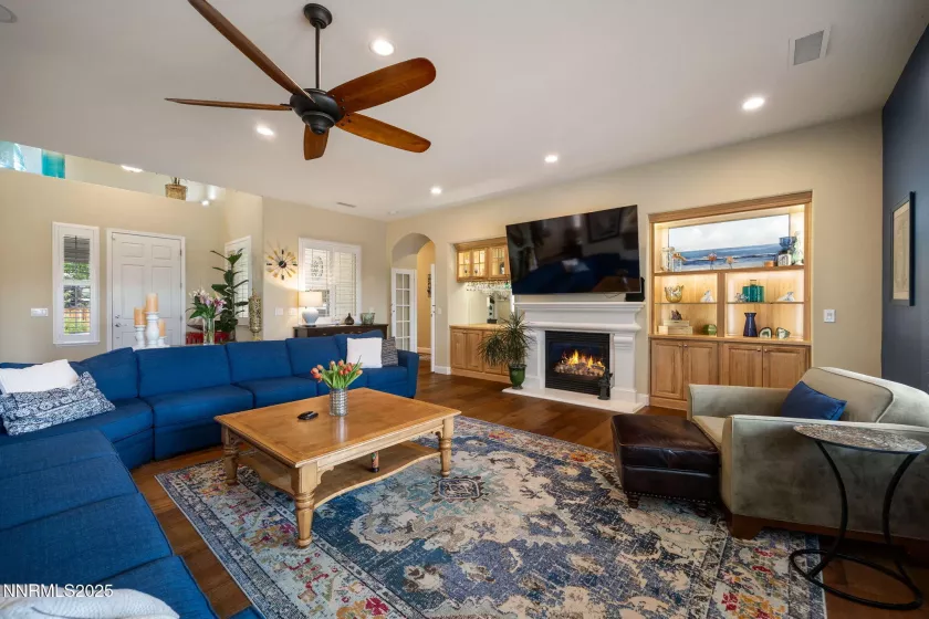 180 Shady Valley, Spanish Springs, Nevada 89441, 4 Bedrooms Bedrooms, ,3 BathroomsBathrooms,Residential,Residential,Shady Valley,250053646