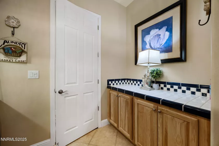 180 Shady Valley, Spanish Springs, Nevada 89441, 4 Bedrooms Bedrooms, ,3 BathroomsBathrooms,Residential,Residential,Shady Valley,250053646