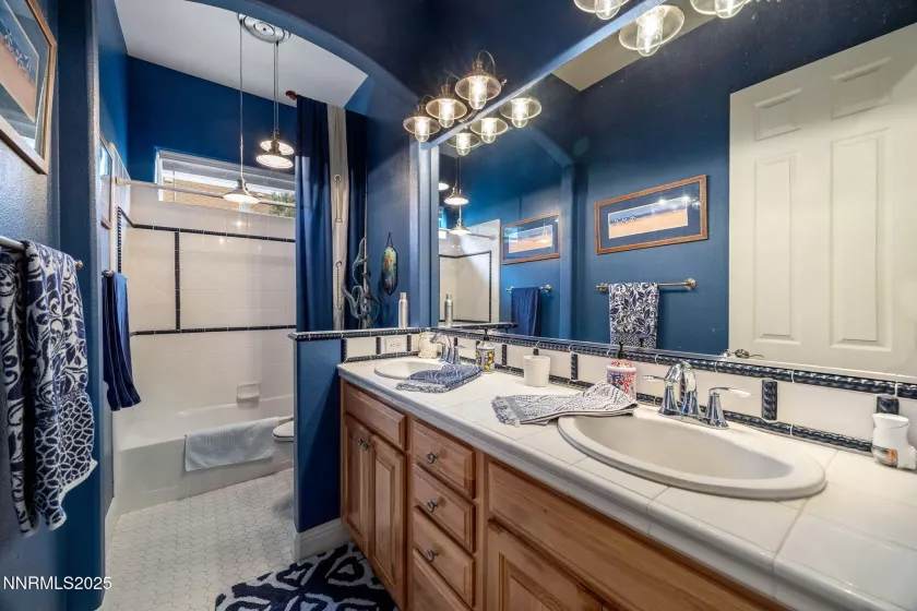 180 Shady Valley, Spanish Springs, Nevada 89441, 4 Bedrooms Bedrooms, ,3 BathroomsBathrooms,Residential,Residential,Shady Valley,250053646