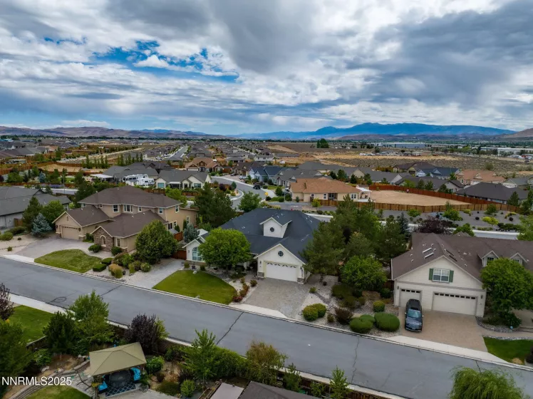 180 Shady Valley, Spanish Springs, Nevada 89441, 4 Bedrooms Bedrooms, ,3 BathroomsBathrooms,Residential,Residential,Shady Valley,250053646