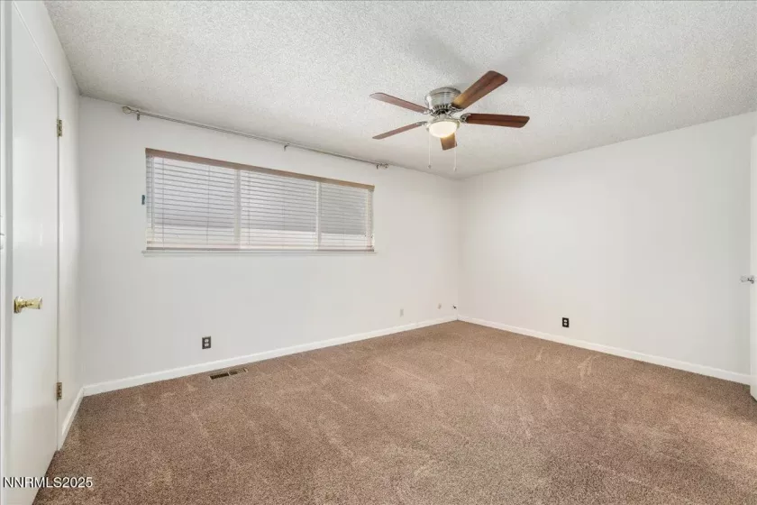 850 Woodberry, Sparks, Nevada 89434, 3 Bedrooms Bedrooms, ,2 BathroomsBathrooms,Residential,Residential,Woodberry,250053647