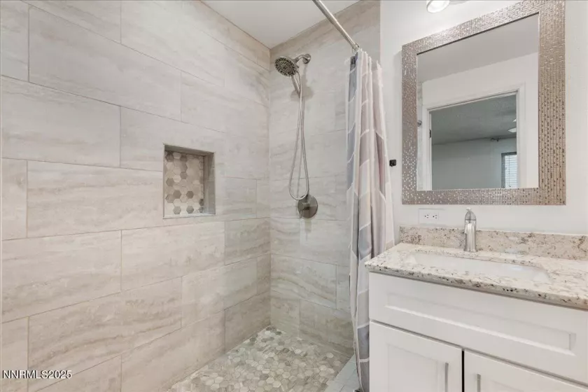 850 Woodberry, Sparks, Nevada 89434, 3 Bedrooms Bedrooms, ,2 BathroomsBathrooms,Residential,Residential,Woodberry,250053647