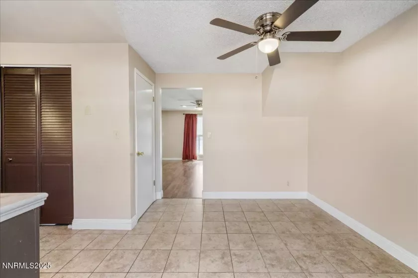 850 Woodberry, Sparks, Nevada 89434, 3 Bedrooms Bedrooms, ,2 BathroomsBathrooms,Residential,Residential,Woodberry,250053647