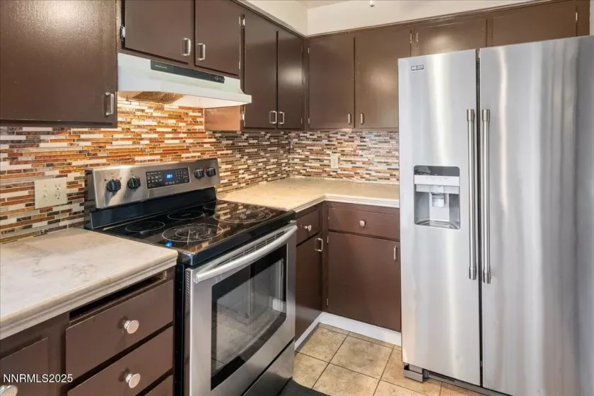 850 Woodberry, Sparks, Nevada 89434, 3 Bedrooms Bedrooms, ,2 BathroomsBathrooms,Residential,Residential,Woodberry,250053647