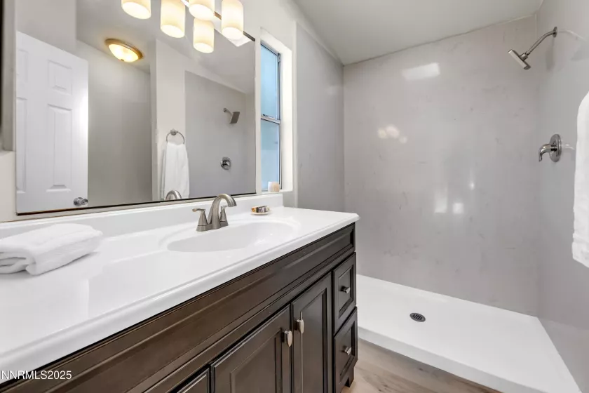 5136 Sun Valley, Sun Valley, Nevada 89433, 3 Bedrooms Bedrooms, ,2 BathroomsBathrooms,Residential,Residential,Sun Valley,250053657