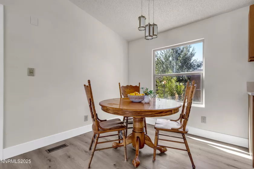 5136 Sun Valley, Sun Valley, Nevada 89433, 3 Bedrooms Bedrooms, ,2 BathroomsBathrooms,Residential,Residential,Sun Valley,250053657