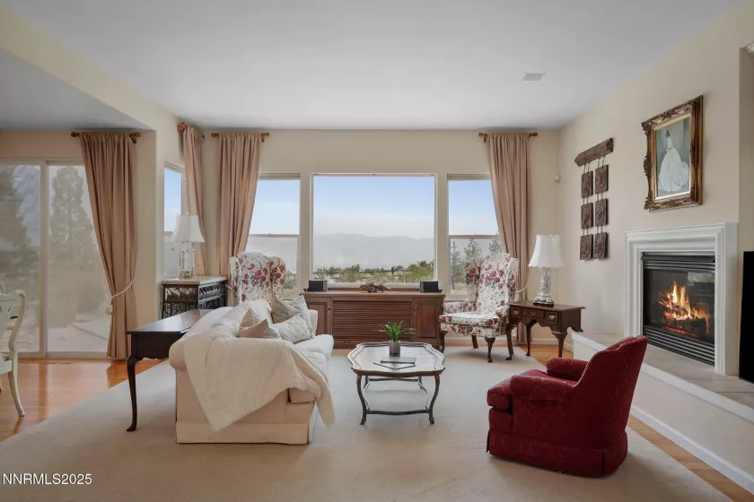 3206 Old Coach, Reno, Nevada 89511, 2 Bedrooms Bedrooms, ,3 BathroomsBathrooms,Residential,Residential,Old Coach,250053658