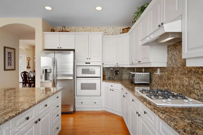 3206 Old Coach, Reno, Nevada 89511, 2 Bedrooms Bedrooms, ,3 BathroomsBathrooms,Residential,Residential,Old Coach,250053658