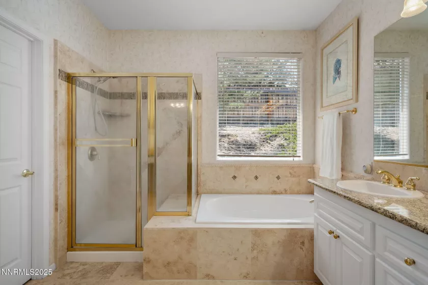 3206 Old Coach, Reno, Nevada 89511, 2 Bedrooms Bedrooms, ,3 BathroomsBathrooms,Residential,Residential,Old Coach,250053658