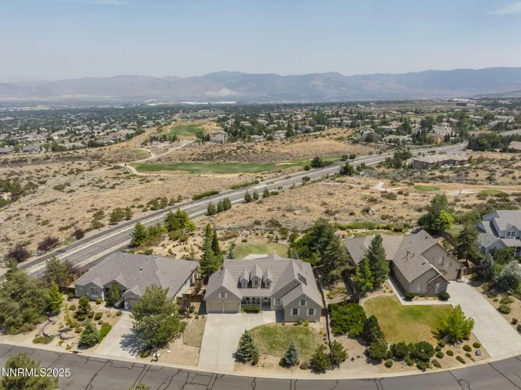 3206 Old Coach, Reno, Nevada 89511, 2 Bedrooms Bedrooms, ,3 BathroomsBathrooms,Residential,Residential,Old Coach,250053658