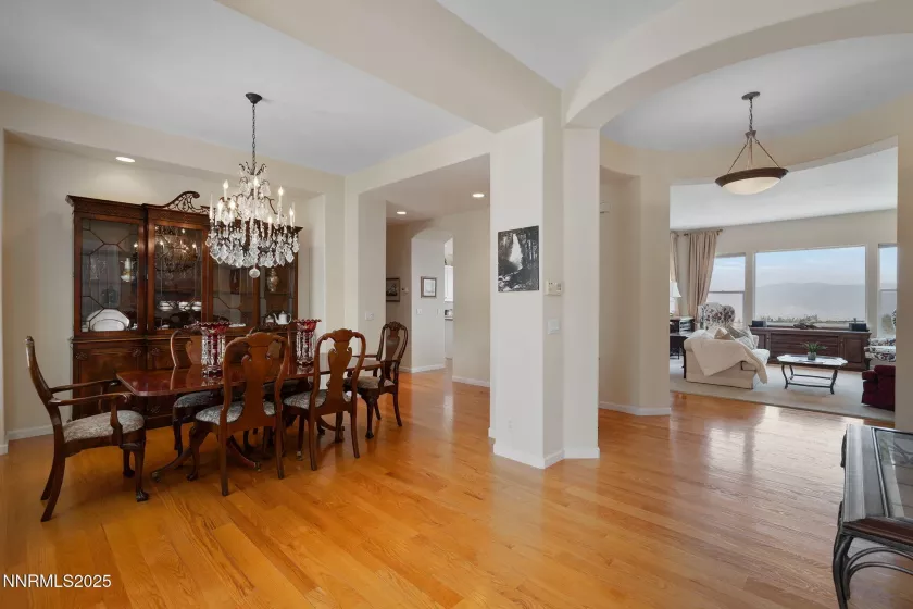 3206 Old Coach, Reno, Nevada 89511, 2 Bedrooms Bedrooms, ,3 BathroomsBathrooms,Residential,Residential,Old Coach,250053658