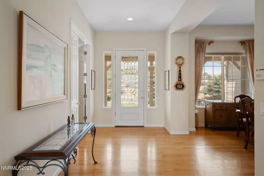 3206 Old Coach, Reno, Nevada 89511, 2 Bedrooms Bedrooms, ,3 BathroomsBathrooms,Residential,Residential,Old Coach,250053658