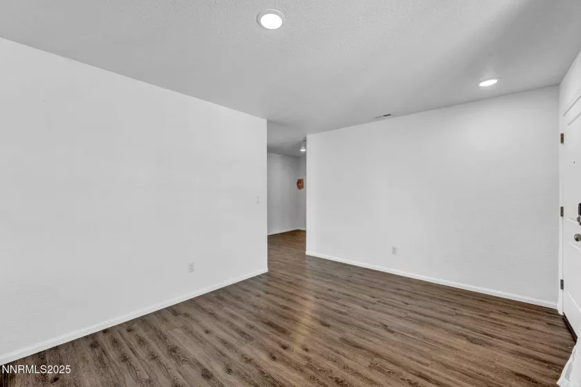 2278 Evelynn, Fernley, Nevada 89408, 3 Bedrooms Bedrooms, ,3 BathroomsBathrooms,Residential,Residential,Evelynn,250053661