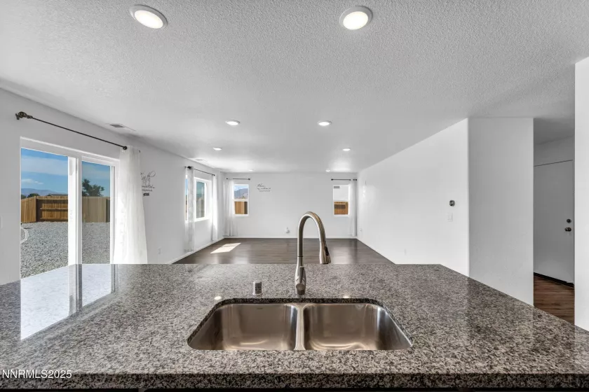 2278 Evelynn, Fernley, Nevada 89408, 3 Bedrooms Bedrooms, ,3 BathroomsBathrooms,Residential,Residential,Evelynn,250053661