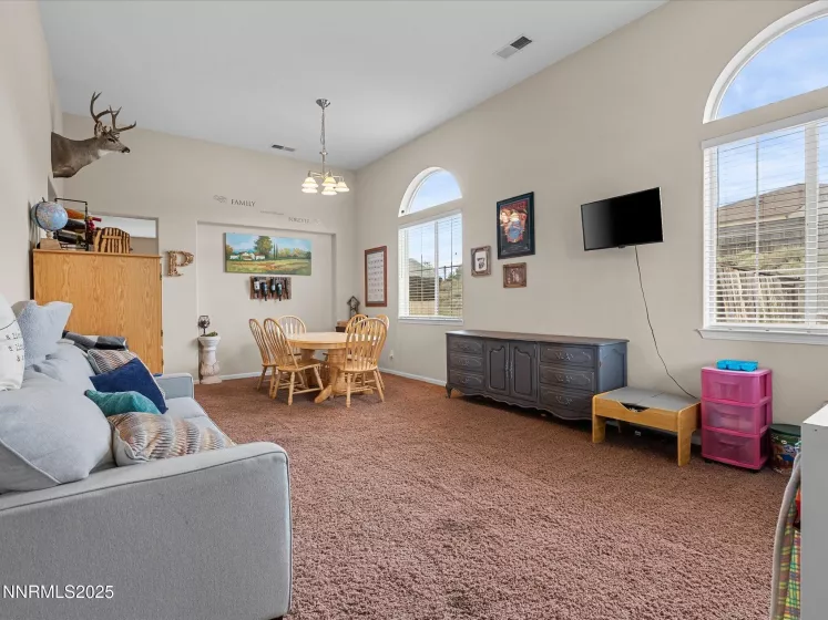 8720 Spearhead, Reno, Nevada 89506, 4 Bedrooms Bedrooms, ,3 BathroomsBathrooms,Residential,Residential,Spearhead,250053668