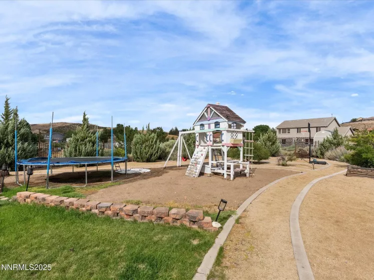 8720 Spearhead, Reno, Nevada 89506, 4 Bedrooms Bedrooms, ,3 BathroomsBathrooms,Residential,Residential,Spearhead,250053668