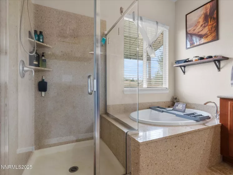 8720 Spearhead, Reno, Nevada 89506, 4 Bedrooms Bedrooms, ,3 BathroomsBathrooms,Residential,Residential,Spearhead,250053668