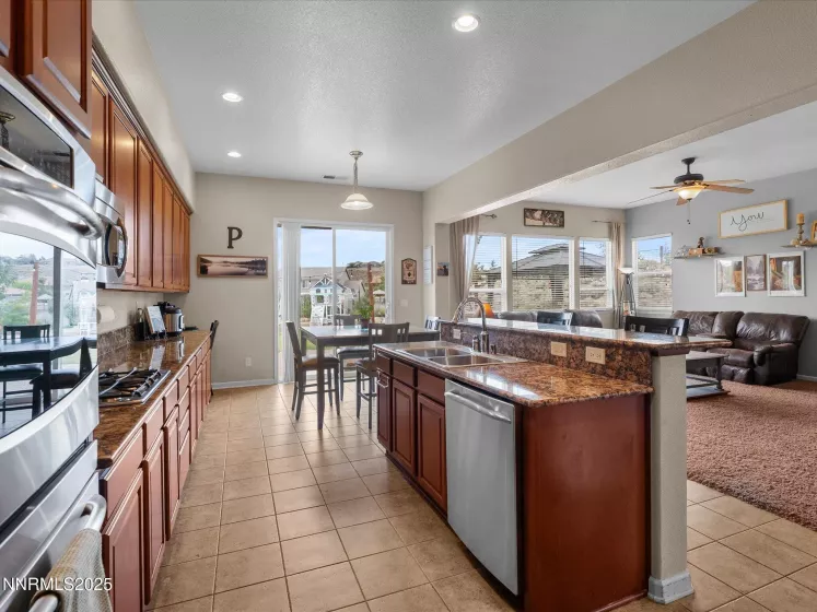 8720 Spearhead, Reno, Nevada 89506, 4 Bedrooms Bedrooms, ,3 BathroomsBathrooms,Residential,Residential,Spearhead,250053668