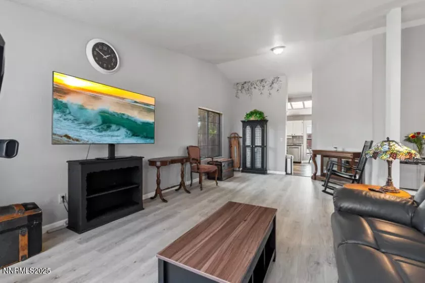 325 Stillwater, Dayton, Nevada 89403, 3 Bedrooms Bedrooms, ,2 BathroomsBathrooms,Residential,Residential,Stillwater,250053669