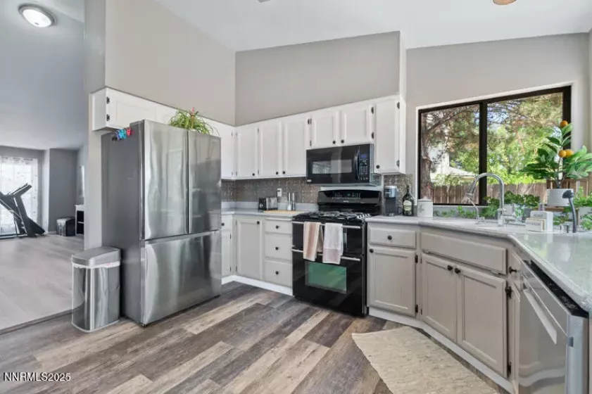 325 Stillwater, Dayton, Nevada 89403, 3 Bedrooms Bedrooms, ,2 BathroomsBathrooms,Residential,Residential,Stillwater,250053669