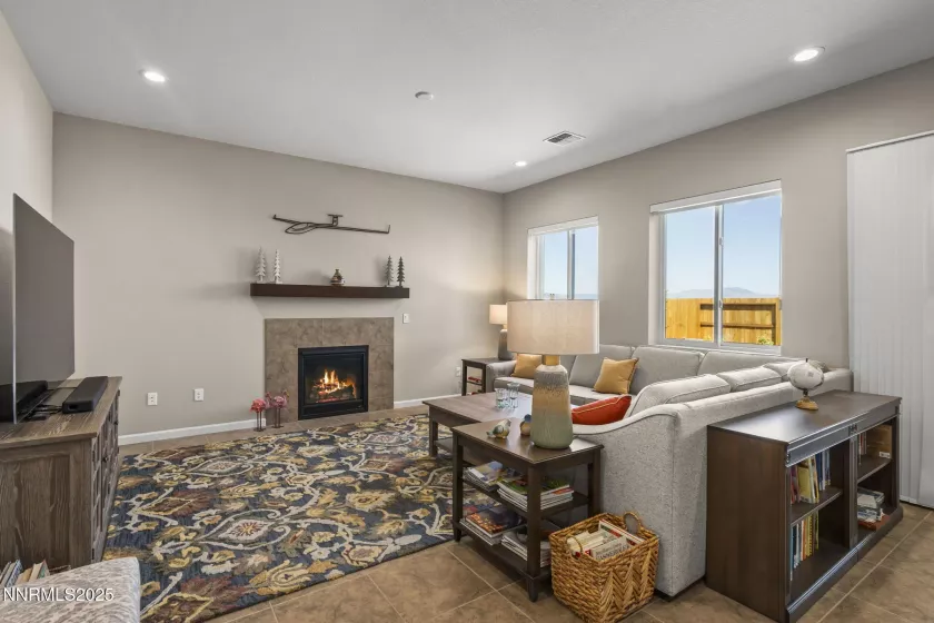 2701 Copper Flats, Reno, Nevada 89521, 2 Bedrooms Bedrooms, ,2 BathroomsBathrooms,Residential,Residential,Copper Flats,250053672