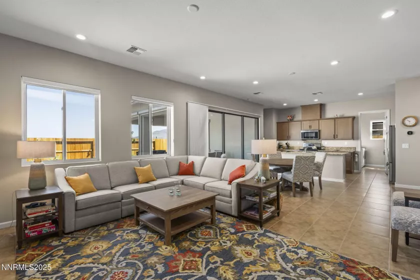 2701 Copper Flats, Reno, Nevada 89521, 2 Bedrooms Bedrooms, ,2 BathroomsBathrooms,Residential,Residential,Copper Flats,250053672