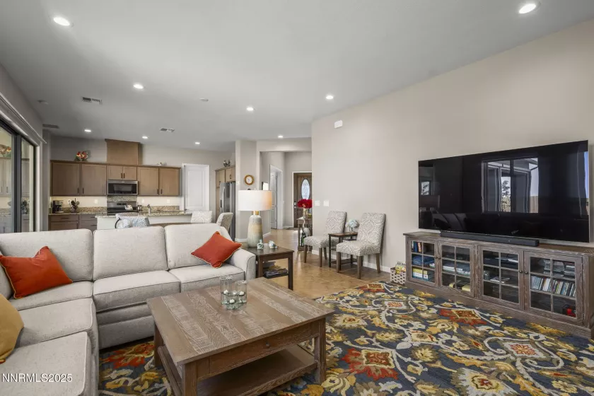 2701 Copper Flats, Reno, Nevada 89521, 2 Bedrooms Bedrooms, ,2 BathroomsBathrooms,Residential,Residential,Copper Flats,250053672