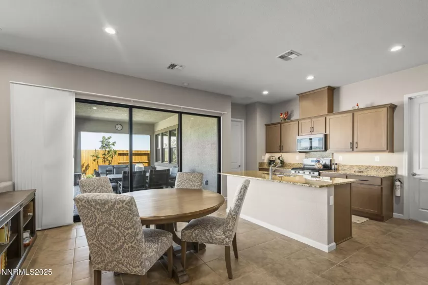 2701 Copper Flats, Reno, Nevada 89521, 2 Bedrooms Bedrooms, ,2 BathroomsBathrooms,Residential,Residential,Copper Flats,250053672