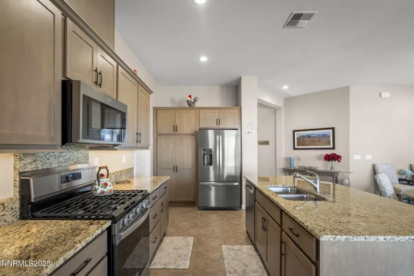 2701 Copper Flats, Reno, Nevada 89521, 2 Bedrooms Bedrooms, ,2 BathroomsBathrooms,Residential,Residential,Copper Flats,250053672