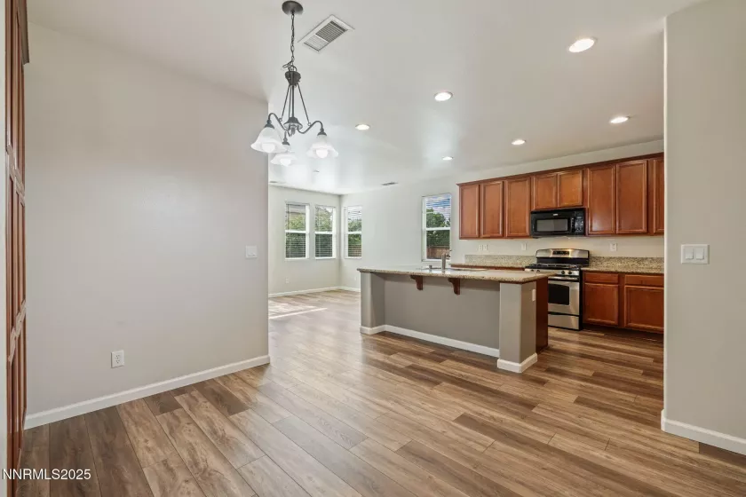 5469 Siltstone, Sparks, Nevada 89436, 4 Bedrooms Bedrooms, ,3 BathroomsBathrooms,Residential,Residential,Siltstone,250053673