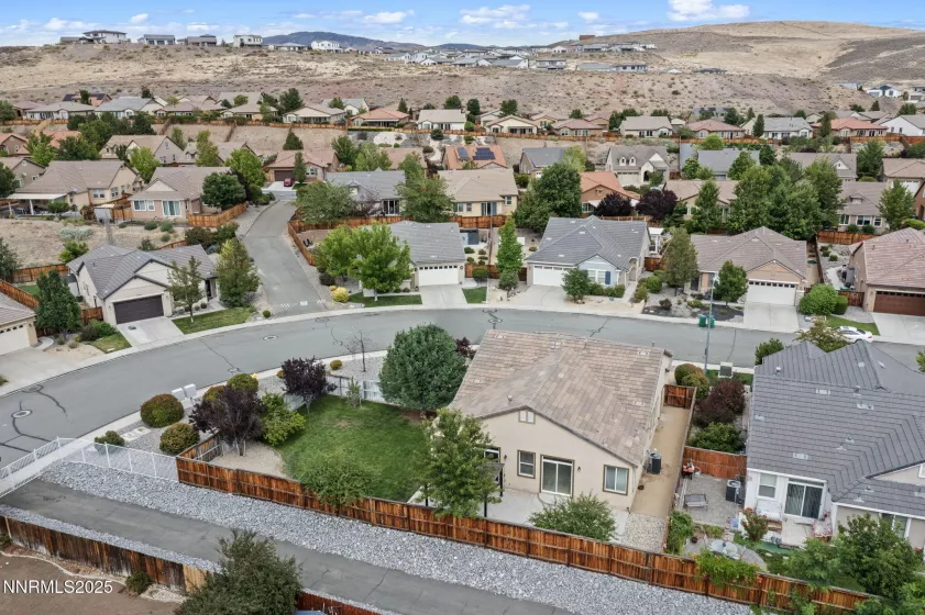 5469 Siltstone, Sparks, Nevada 89436, 4 Bedrooms Bedrooms, ,3 BathroomsBathrooms,Residential,Residential,Siltstone,250053673