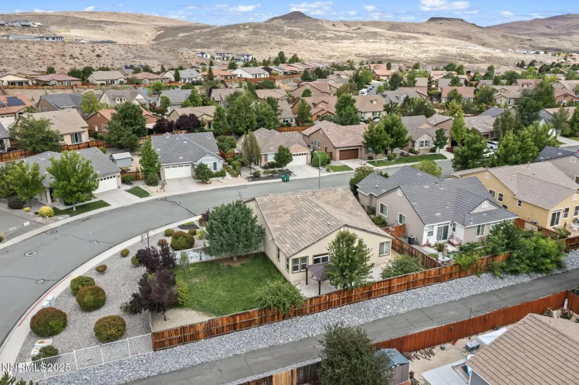 5469 Siltstone, Sparks, Nevada 89436, 4 Bedrooms Bedrooms, ,3 BathroomsBathrooms,Residential,Residential,Siltstone,250053673