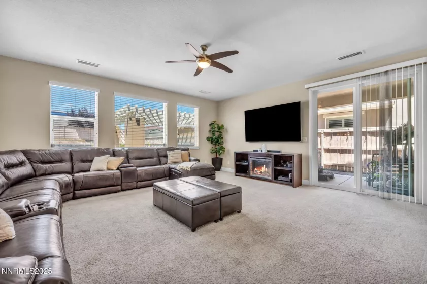 10305 Culiacan Pass, Reno, Nevada 89521, 3 Bedrooms Bedrooms, ,3 BathroomsBathrooms,Residential,Residential,Culiacan Pass,250053674
