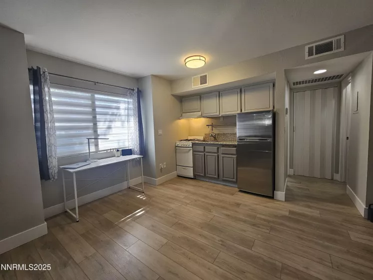 2435 Sycamore Glen, Sparks, Nevada 89434, ,1 BathroomBathrooms,Residential,Residential,Sycamore Glen,250053675