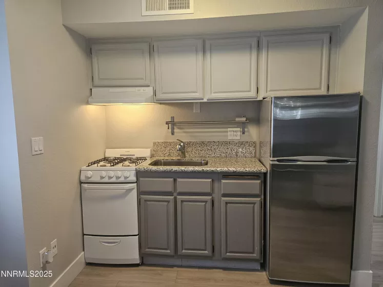 2435 Sycamore Glen, Sparks, Nevada 89434, ,1 BathroomBathrooms,Residential,Residential,Sycamore Glen,250053675