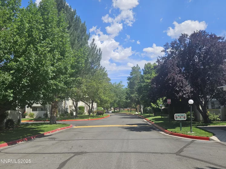 2435 Sycamore Glen, Sparks, Nevada 89434, ,1 BathroomBathrooms,Residential,Residential,Sycamore Glen,250053675