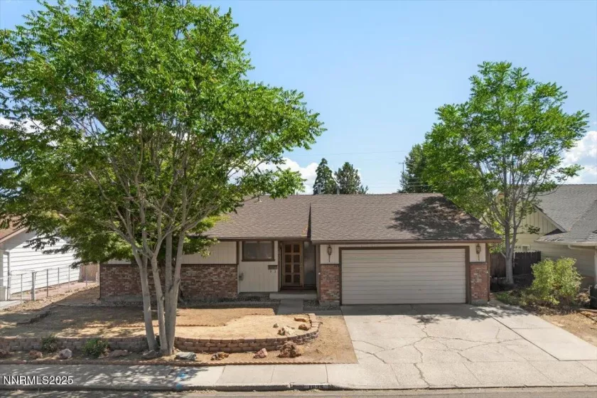 1625 Tyler, Sparks, Nevada 89431, 4 Bedrooms Bedrooms, ,3 BathroomsBathrooms,Residential,Residential,Tyler,250053676